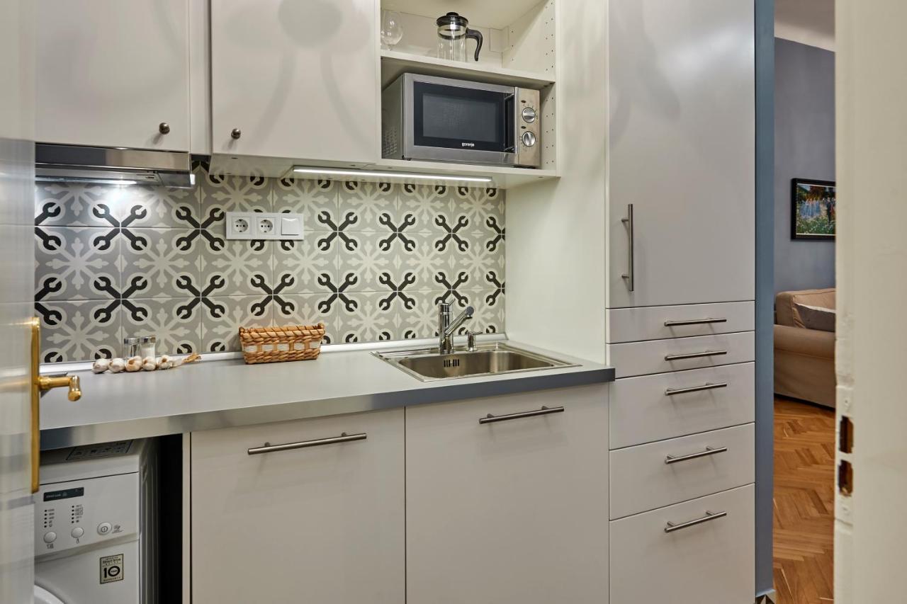 Schieszl Apartments 2 Budapest Luaran gambar