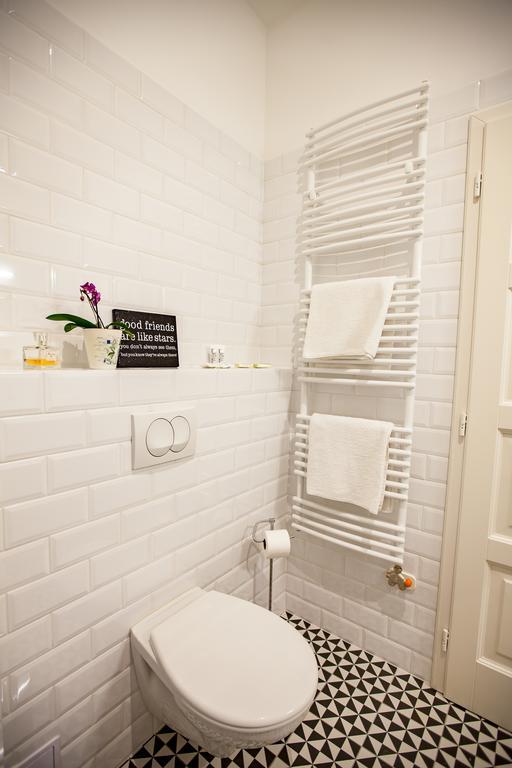 Schieszl Apartments 2 Budapest Luaran gambar